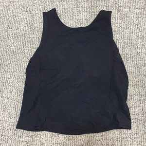 Black lululemon tank